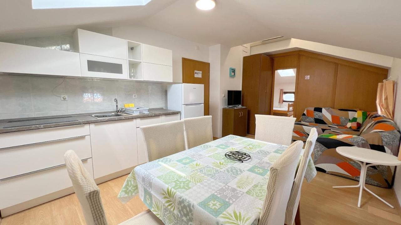 ❷⓿❷❸ Apartment Dolphin Изола Экстерьер фото